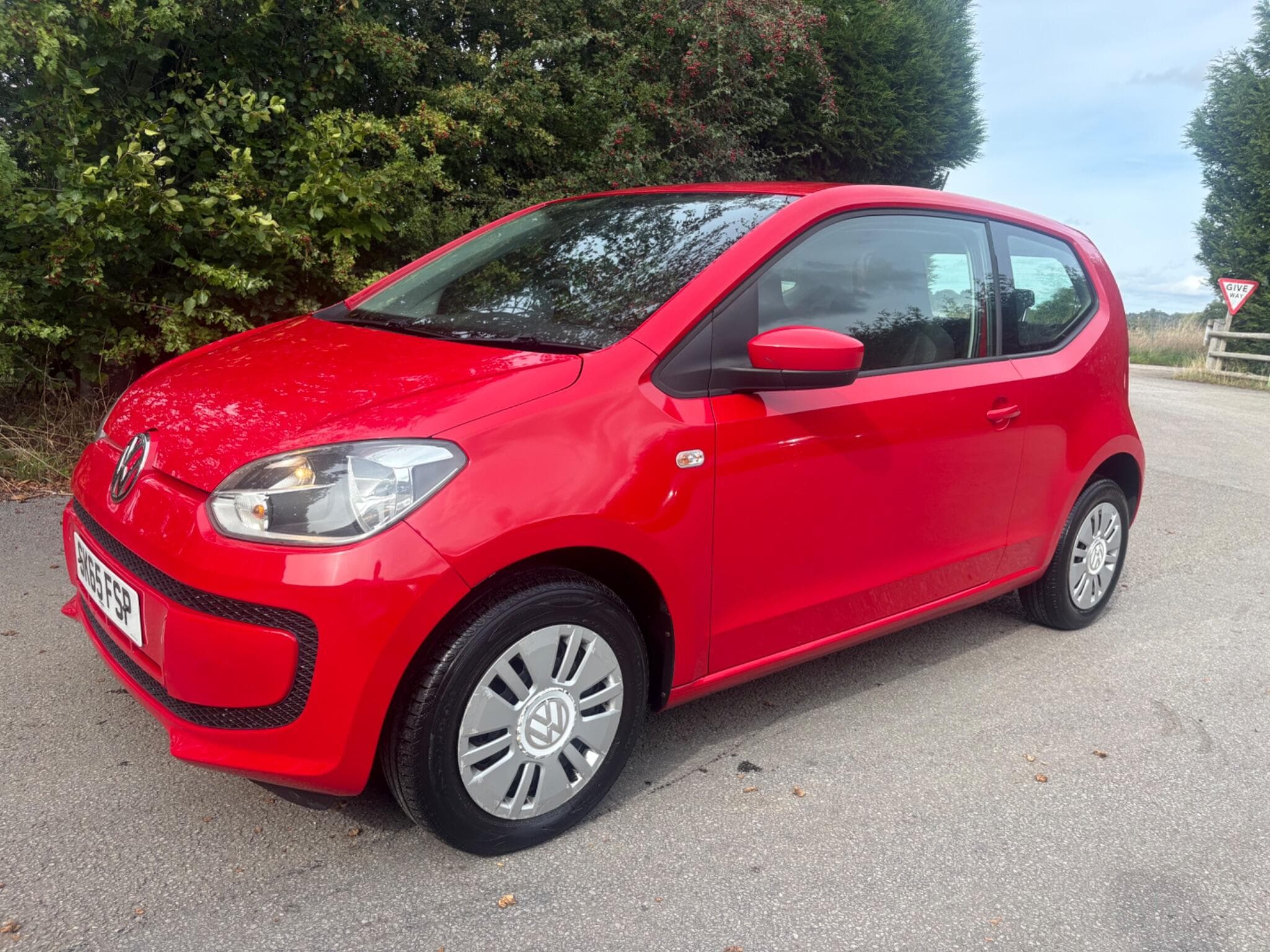 Volkswagen up!